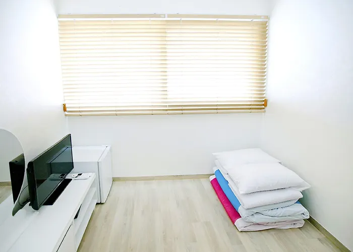 Ari House Guest house